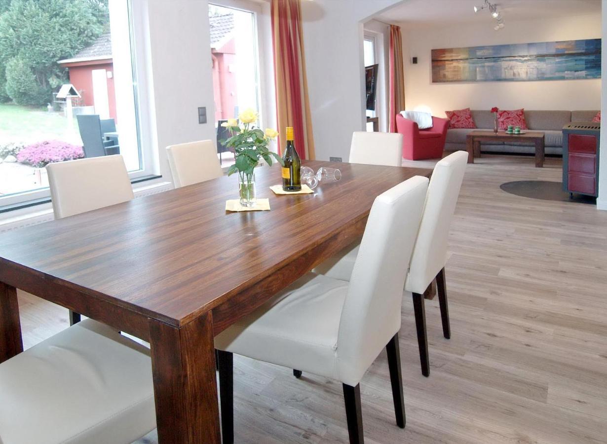 Ferienhaus Luv & Lee Ferienhaus Luv Und Lee Scharbeutz Exteriör bild